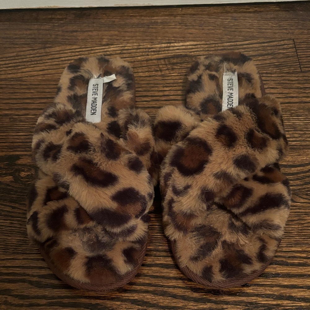 Steve Madden Fuzzy Animal Print Slippers